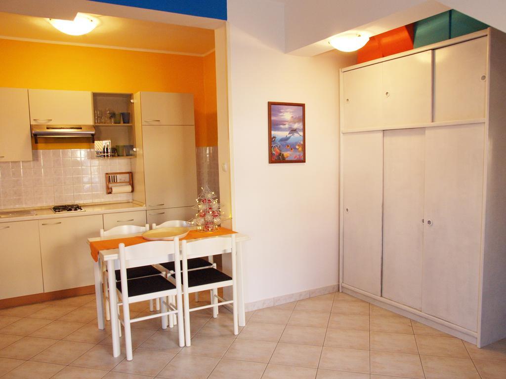 Family Friendly Apartments بولا الغرفة الصورة